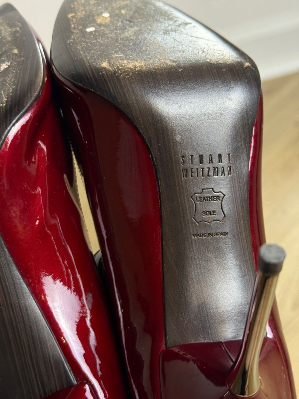 Stuart Weitzman Patent leather dagger pumps size 10